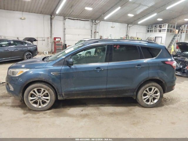 2018 FORD ESCAPE SE 14