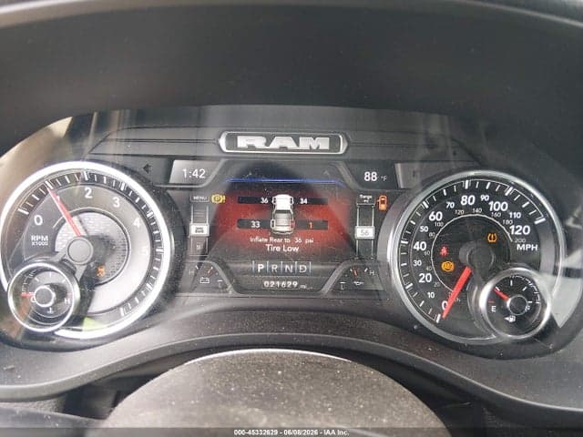 2022 RAM 1500 BIG HORN 4X2 5'7 BOX 8