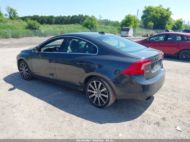 2015 VOLVO S60 T6 3