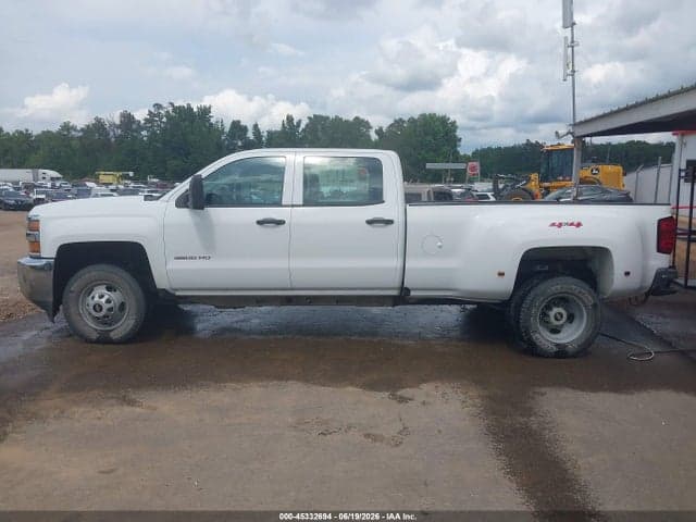 2018 CHEVROLET SILVERADO 3500HD WT 17