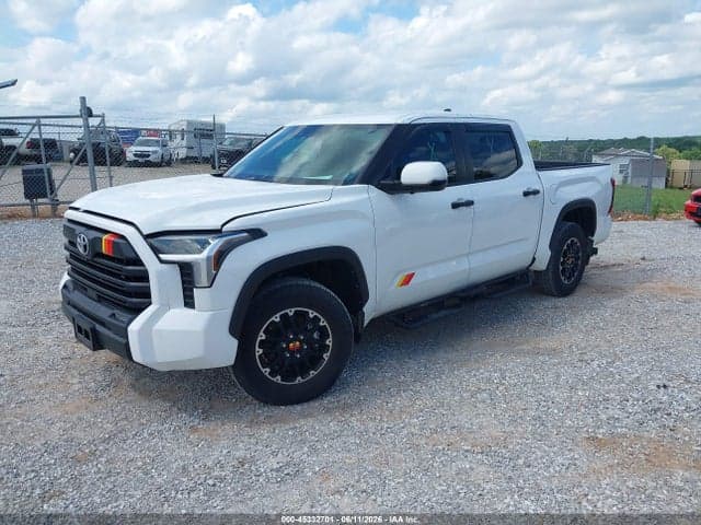 2025 TOYOTA TUNDRA SR5 3