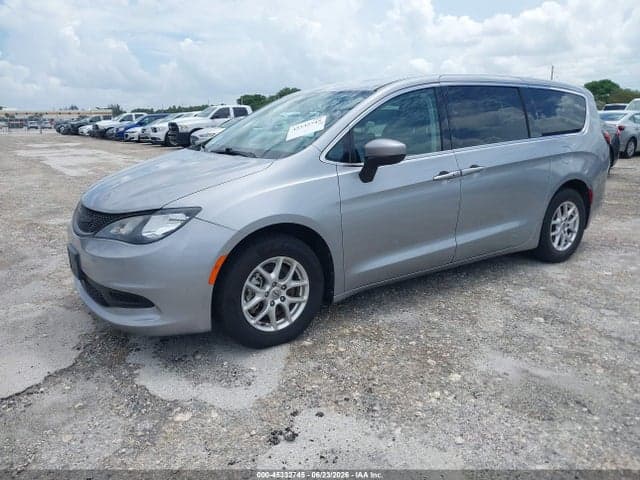 2021 CHRYSLER VOYAGER LX 2