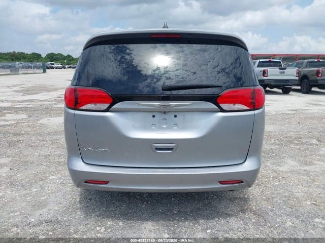 2021 CHRYSLER VOYAGER LX 16