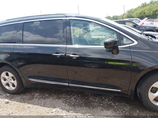2017 CHRYSLER PACIFICA TOURING-L PLUS 13