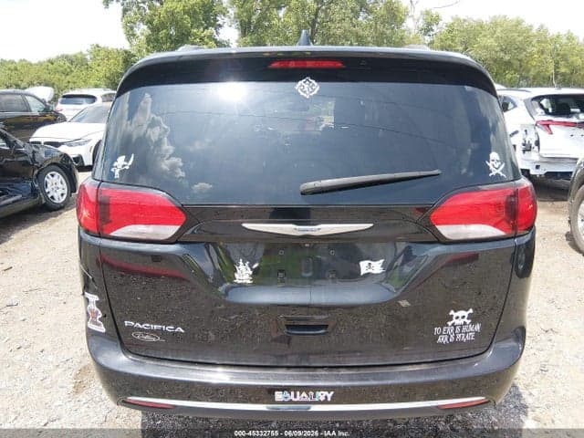 2017 CHRYSLER PACIFICA TOURING-L PLUS 16