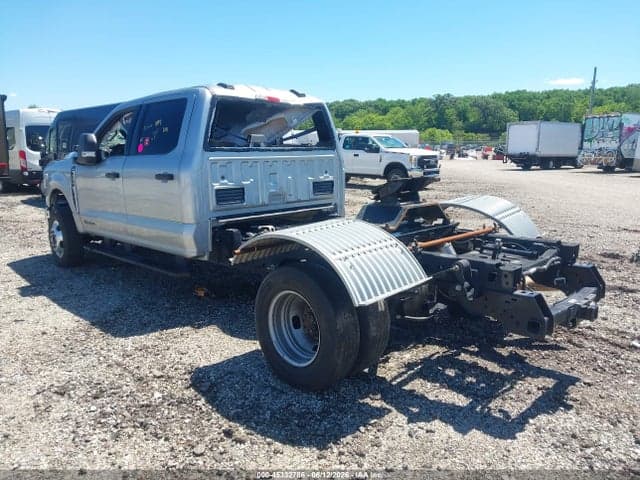 2023 FORD F-350 XLT 3