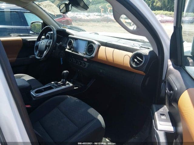 2020 TOYOTA TACOMA SR5 V6 5
