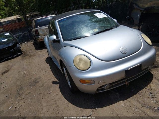 2005 VOLKSWAGEN NEW BEETLE