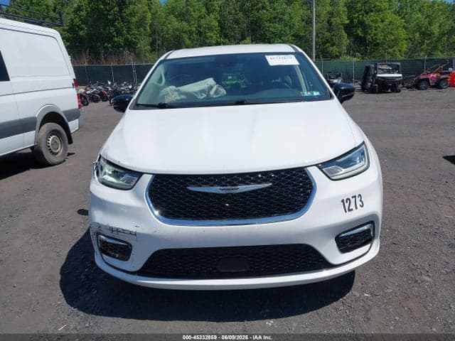 2024 CHRYSLER PACIFICA TOURING L 12
