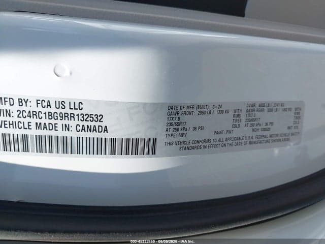 2024 CHRYSLER PACIFICA TOURING L 9