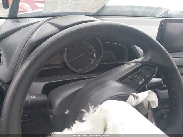 2019 TOYOTA YARIS L 7
