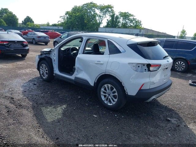 2020 FORD ESCAPE SE 3