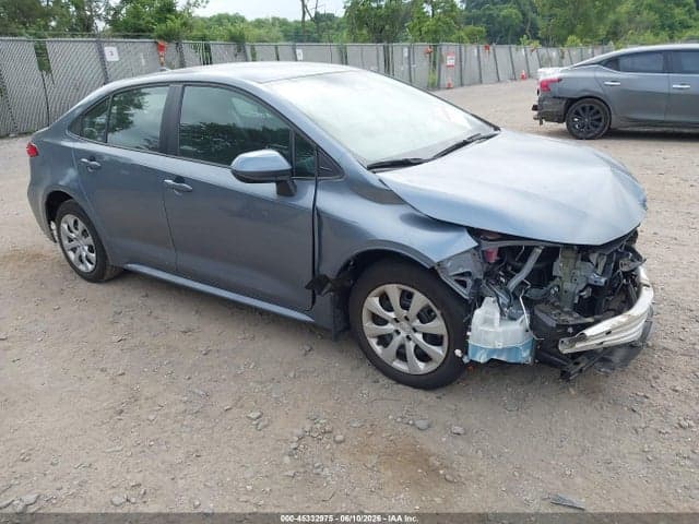 2024 TOYOTA COROLLA LE - 1