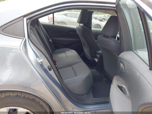 2024 TOYOTA COROLLA LE 8