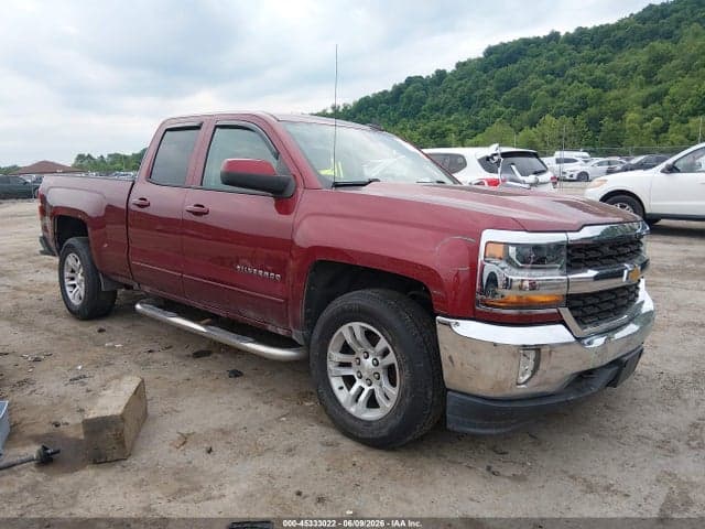2017 CHEVROLET SILVERADO 1500 LT - 1