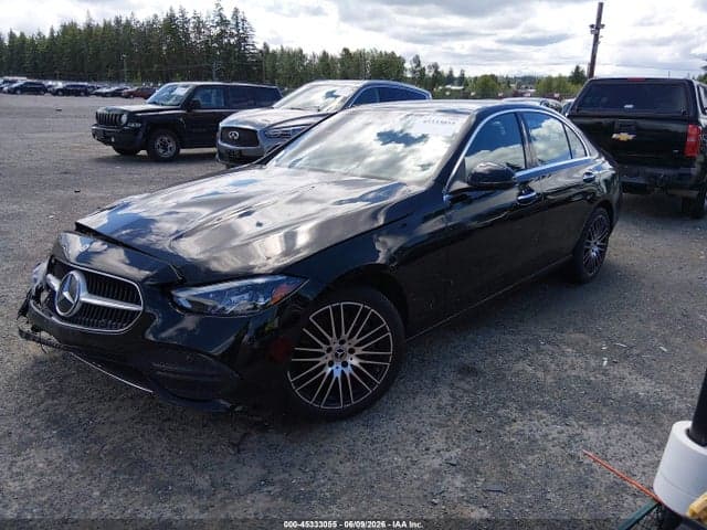 2025 MERCEDES-BENZ C 300 2