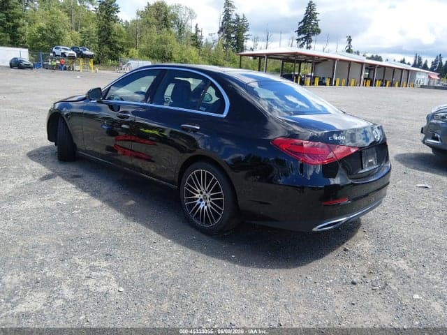 2025 MERCEDES-BENZ C 300 3