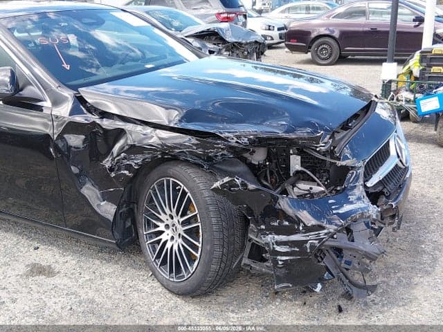 2025 MERCEDES-BENZ C 300 6