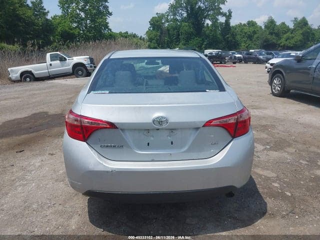 2017 TOYOTA COROLLA LE 17