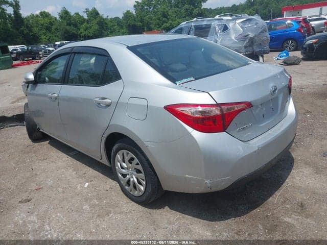 2017 TOYOTA COROLLA LE 3