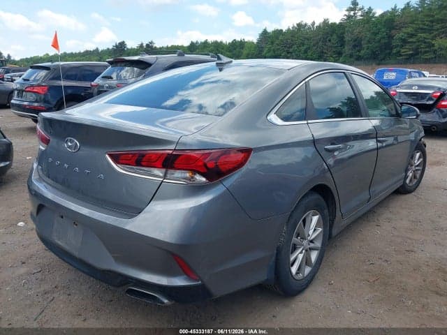 2018 HYUNDAI SONATA SE 4