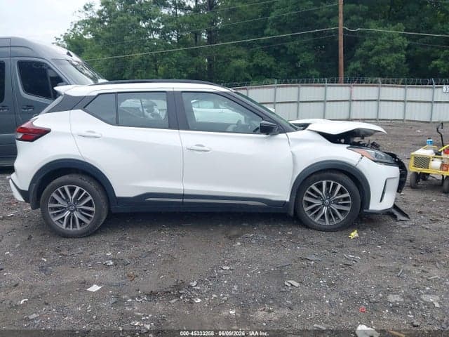 2021 NISSAN KICKS SR XTRONIC CVT 14