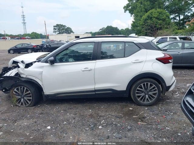 2021 NISSAN KICKS SR XTRONIC CVT 15