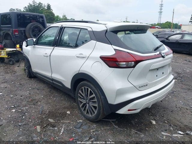 2021 NISSAN KICKS SR XTRONIC CVT 3