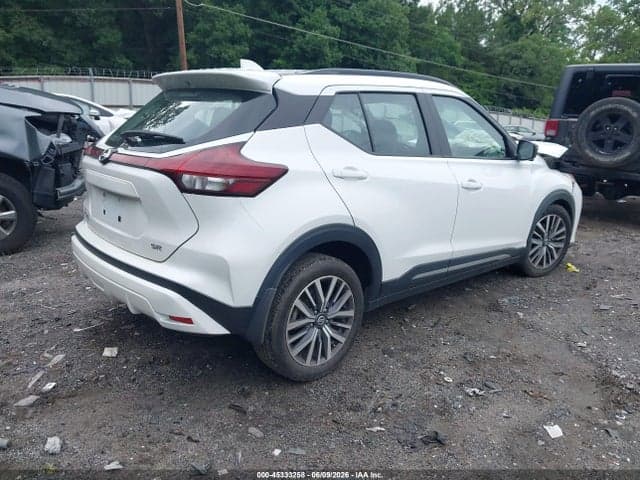 2021 NISSAN KICKS SR XTRONIC CVT 4