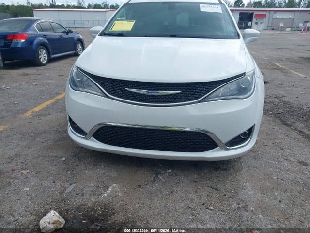 2020 CHRYSLER PACIFICA TOURING 13