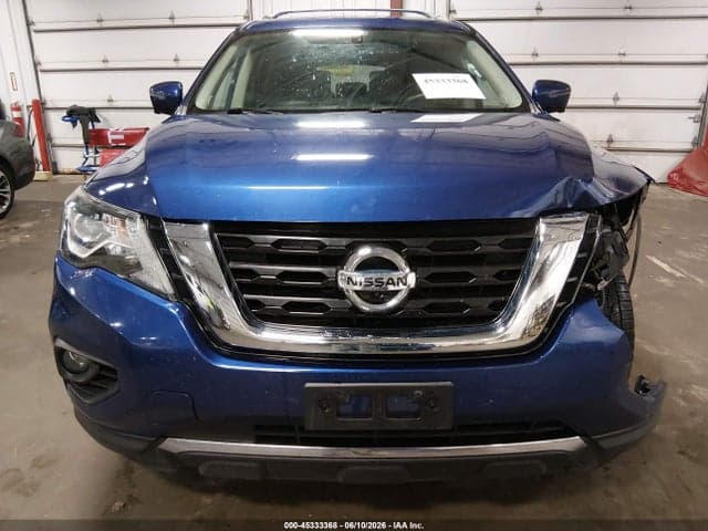 2017 NISSAN PATHFINDER PLATINUM 13