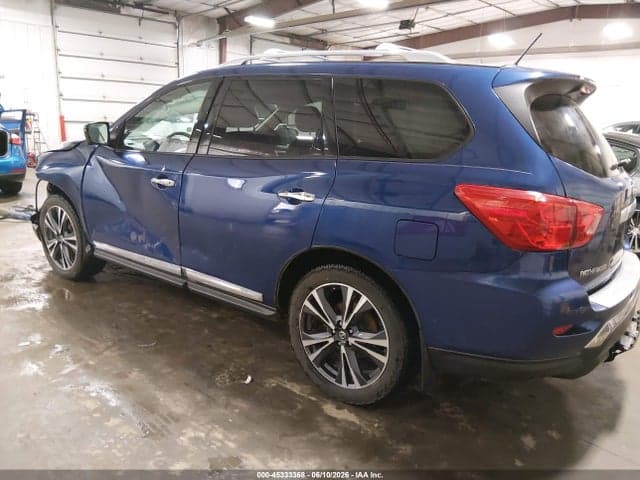 2017 NISSAN PATHFINDER PLATINUM 3