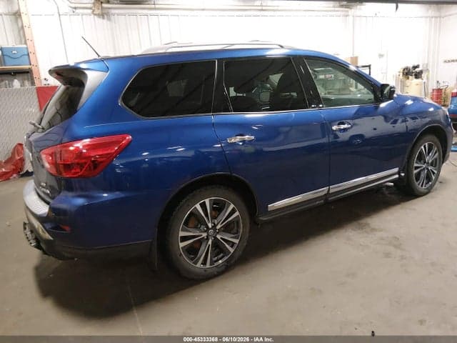 2017 NISSAN PATHFINDER PLATINUM 4