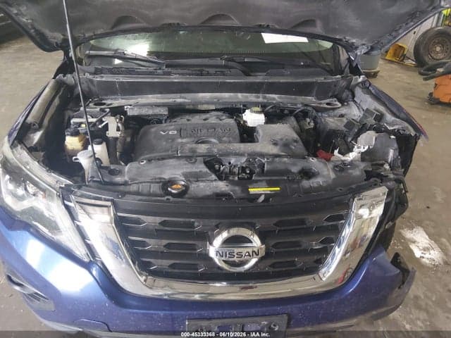 2017 NISSAN PATHFINDER PLATINUM 10