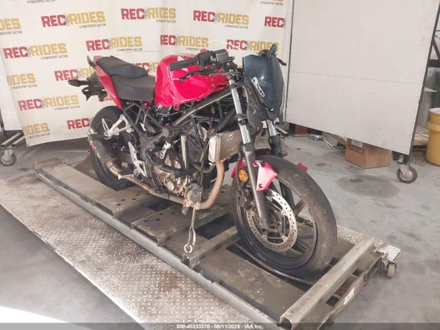 2021 HONDA CBR300 R 1