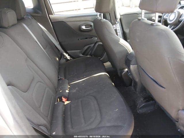 2020 JEEP RENEGADE LATITUDE 4X4 8