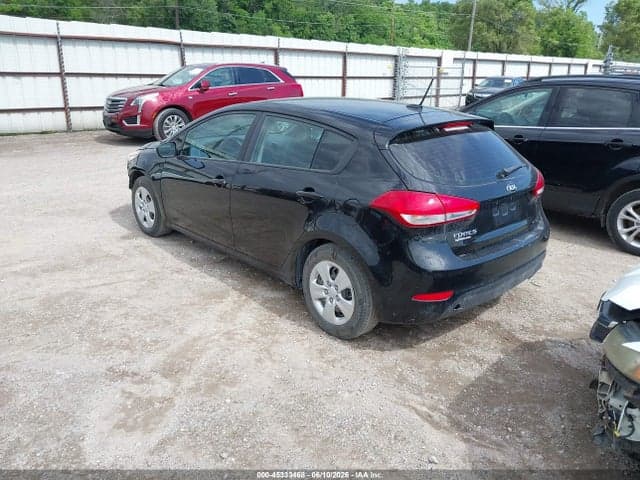 2017 KIA FORTE LX 4