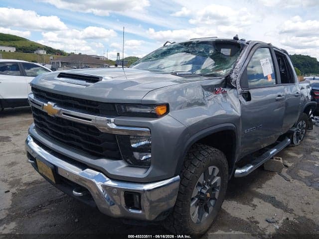 2025 CHEVROLET SILVERADO 2500HD 4WD STANDARD BED LT 2