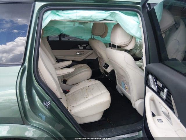 2025 MERCEDES-BENZ GLS 450 4MATIC 8