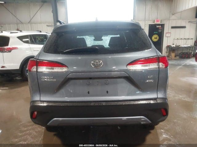 2024 TOYOTA COROLLA CROSS LE 16