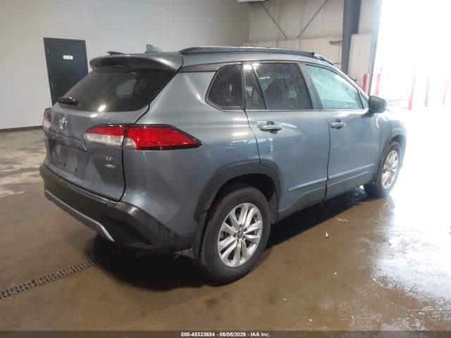 2024 TOYOTA COROLLA CROSS LE 4