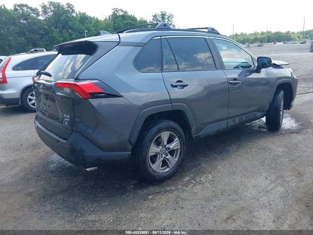 2025 TOYOTA RAV4 XLE 4