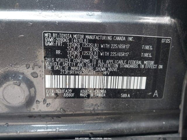2025 TOYOTA RAV4 XLE 9