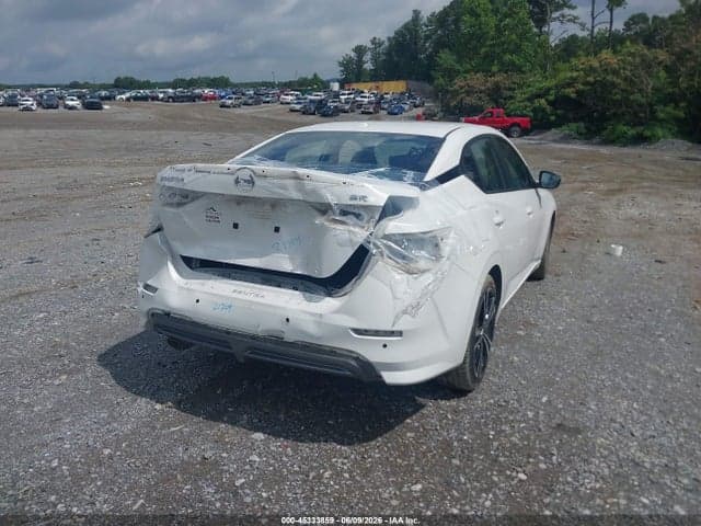 2022 NISSAN SENTRA SR XTRONIC CVT 4