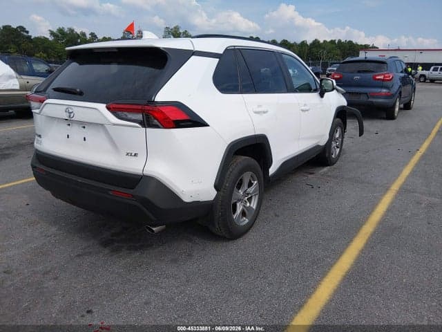 2025 TOYOTA RAV4 XLE 4