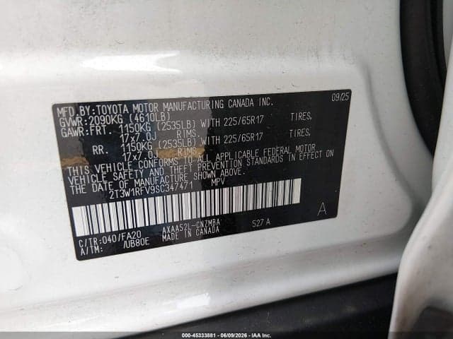 2025 TOYOTA RAV4 XLE 9