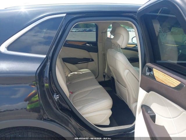 2015 LINCOLN MKC 8