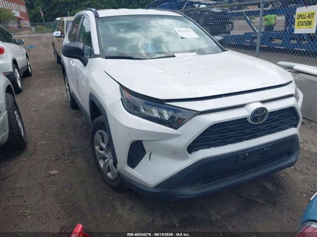 2021 TOYOTA RAV4 LE 1