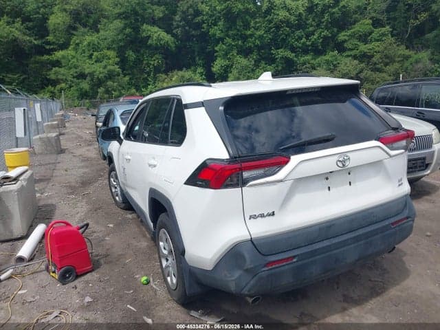 2021 TOYOTA RAV4 LE 3