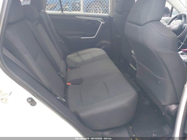 2021 TOYOTA RAV4 LE 8